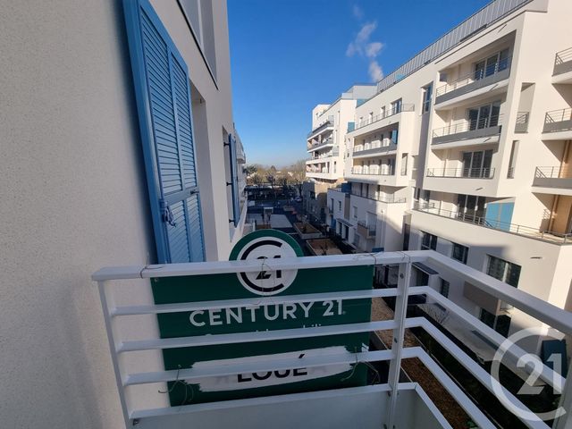Appartement F3 à louer - 3 pièces - 58.06 m2 - SAVIGNY LE TEMPLE - 77 - ILE-DE-FRANCE - Century 21 Cerim