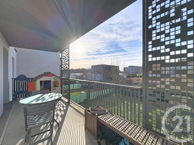 Appartement F3 à vendre - 3 pièces - 58.45 m2 - LIEUSAINT - 77 - ILE-DE-FRANCE - Century 21 Cerim