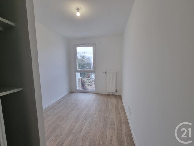Appartement F3 à louer - 3 pièces - 58.52 m2 - SAVIGNY LE TEMPLE - 77 - ILE-DE-FRANCE - Century 21 Cerim