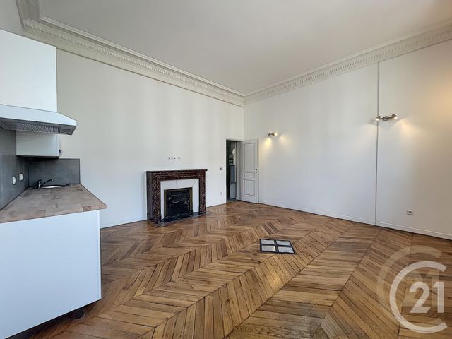 Appartement F1 à louer - 1 pièce - 29.23 m2 - MELUN - 77 - ILE-DE-FRANCE - Century 21 Cerim