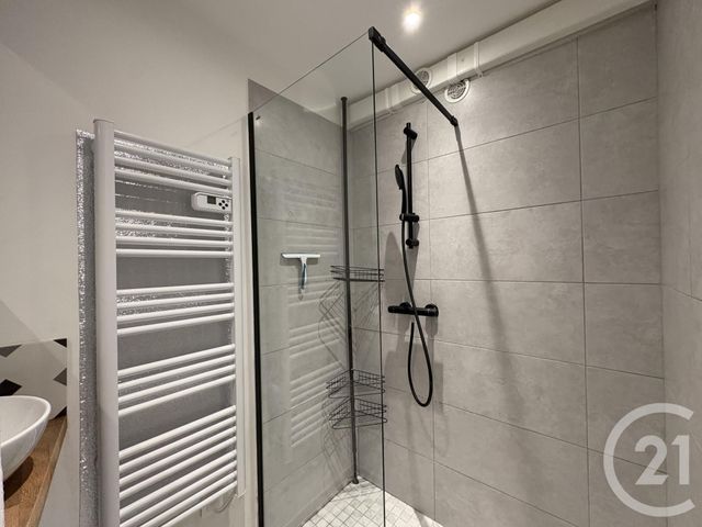 Appartement F1 à louer - 1 pièce - 24.0 m2 - MELUN - 77 - ILE-DE-FRANCE - Century 21 Cerim