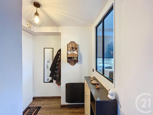 Appartement F4 à vendre - 4 pièces - 76.15 m2 - MOISSY CRAMAYEL - 77 - ILE-DE-FRANCE - Century 21 Cerim