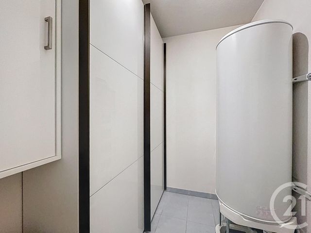 Appartement F2 à vendre - 2 pièces - 48.54 m2 - MOISSY CRAMAYEL - 77 - ILE-DE-FRANCE - Century 21 Cerim