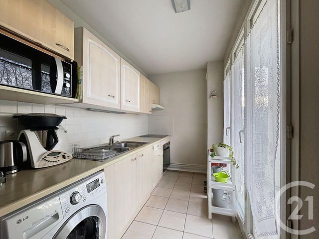 Appartement F2 à vendre - 2 pièces - 48.54 m2 - MOISSY CRAMAYEL - 77 - ILE-DE-FRANCE - Century 21 Cerim