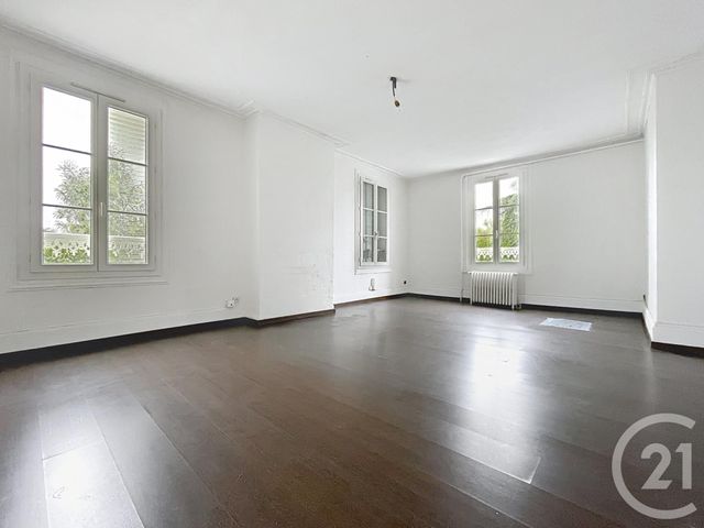 Appartement F2 à vendre - 2 pièces - 41.54 m2 - MOISSY CRAMAYEL - 77 - ILE-DE-FRANCE - Century 21 Cerim