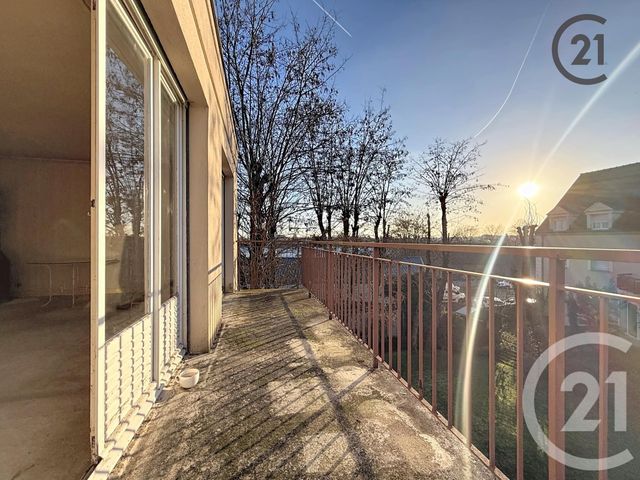 Appartement F3 à vendre - 4 pièces - 87.9 m2 - BRIE COMTE ROBERT - 77 - ILE-DE-FRANCE - Century 21 Cerim