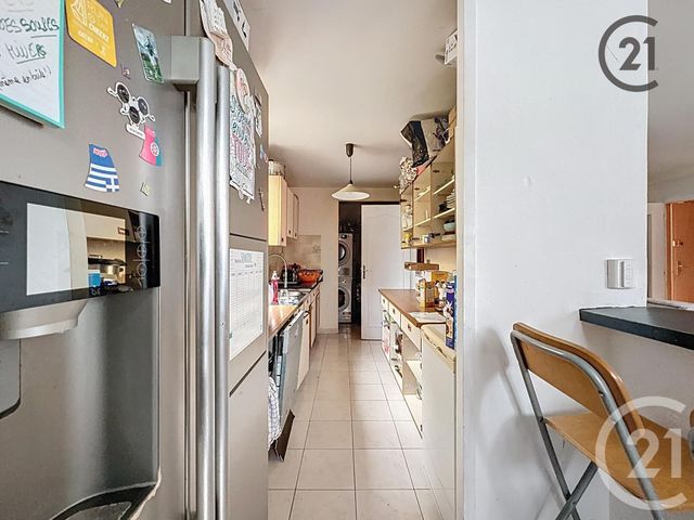 Appartement F5 à vendre - 5 pièces - 96.1 m2 - NANDY - 77 - ILE-DE-FRANCE - Century 21 Cerim