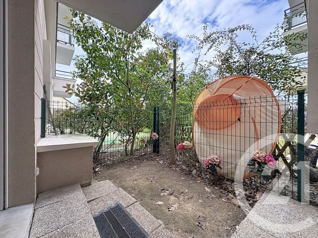 Appartement F2 à louer - 2 pièces - 46.89 m2 - DAMMARIE LES LYS - 77 - ILE-DE-FRANCE - Century 21 Cerim