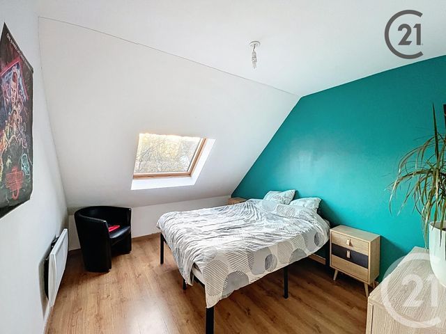 maison à vendre - 6 pièces - 117.0 m2 - SAVIGNY LE TEMPLE - 77 - ILE-DE-FRANCE - Century 21 Cerim