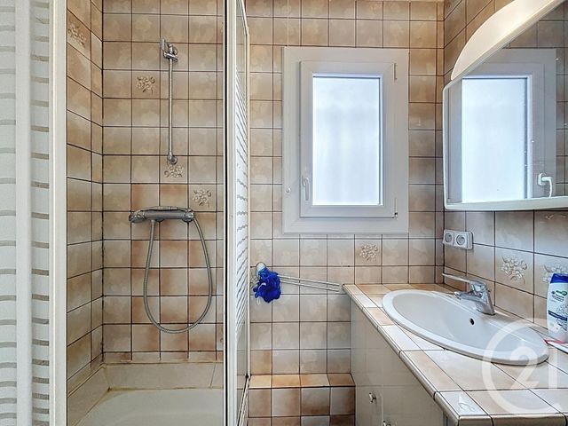 maison à vendre - 3 pièces - 60.0 m2 - SAVIGNY LE TEMPLE - 77 - ILE-DE-FRANCE - Century 21 Cerim