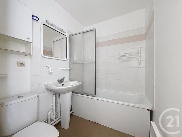 Appartement F1 à vendre - 1 pièce - 29.21 m2 - SAVIGNY LE TEMPLE - 77 - ILE-DE-FRANCE - Century 21 Cerim