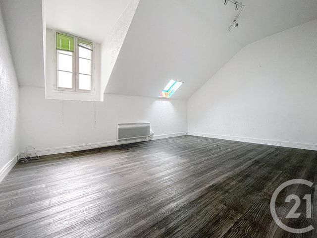 Appartement F2 à vendre - 2 pièces - 43.27 m2 - MOISSY CRAMAYEL - 77 - ILE-DE-FRANCE - Century 21 Cerim