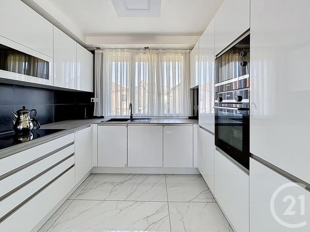 maison à vendre - 5 pièces - 107.15 m2 - COMBS LA VILLE - 77 - ILE-DE-FRANCE - Century 21 Cerim