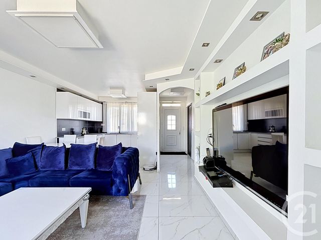 maison à vendre - 5 pièces - 107.15 m2 - COMBS LA VILLE - 77 - ILE-DE-FRANCE - Century 21 Cerim