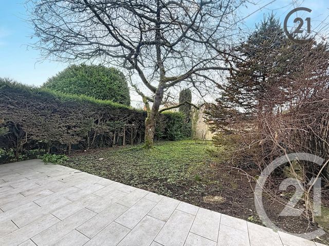 maison à vendre - 6 pièces - 115.44 m2 - COMBS LA VILLE - 77 - ILE-DE-FRANCE - Century 21 Cerim