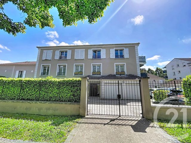 Appartement F3 à vendre - 3 pièces - 53.61 m2 - MOISSY CRAMAYEL - 77 - ILE-DE-FRANCE - Century 21 Cerim