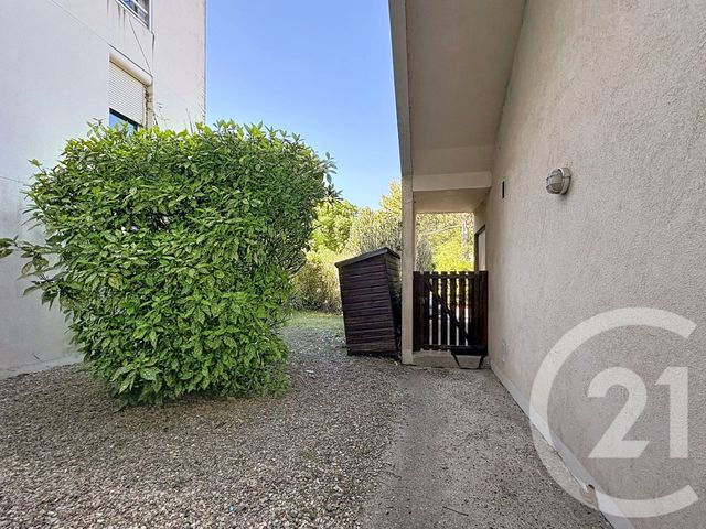 Appartement F5 à vendre - 5 pièces - 96.1 m2 - NANDY - 77 - ILE-DE-FRANCE - Century 21 Cerim