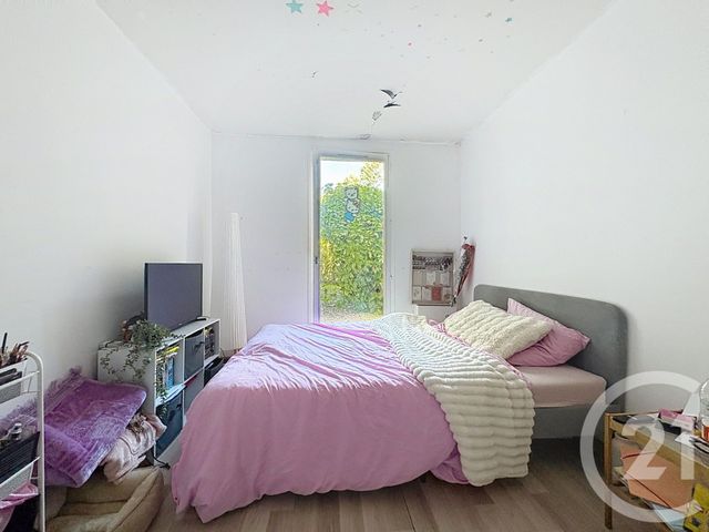 Appartement F5 à vendre - 5 pièces - 96.1 m2 - NANDY - 77 - ILE-DE-FRANCE - Century 21 Cerim
