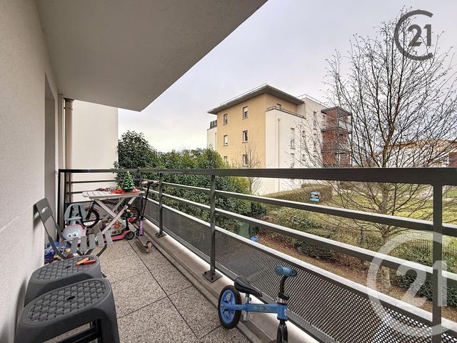 Appartement F3 à vendre - 3 pièces - 56.0 m2 - LIEUSAINT - 77 - ILE-DE-FRANCE - Century 21 Cerim