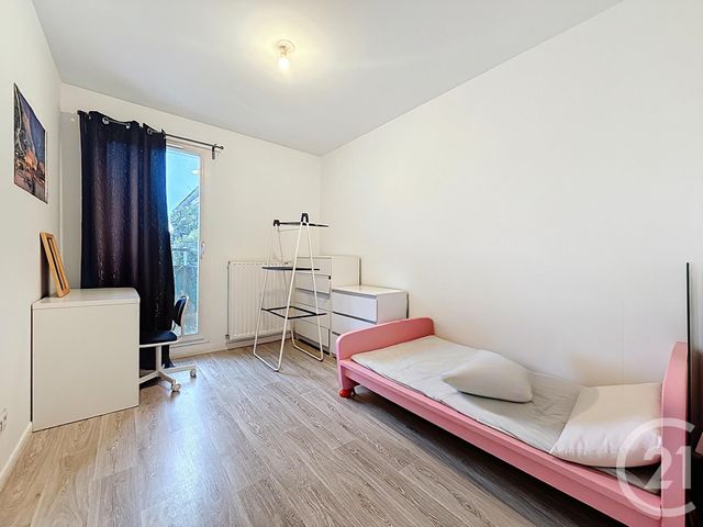 Appartement F3 à vendre - 3 pièces - 56.0 m2 - LIEUSAINT - 77 - ILE-DE-FRANCE - Century 21 Cerim