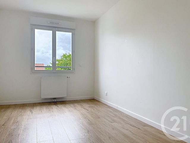maison à louer - 4 pièces - 93.95 m2 - VERT ST DENIS - 77 - ILE-DE-FRANCE - Century 21 Cerim