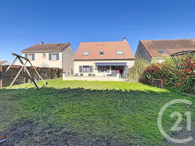 maison à vendre - 6 pièces - 102.22 m2 - SAVIGNY LE TEMPLE - 77 - ILE-DE-FRANCE - Century 21 Cerim
