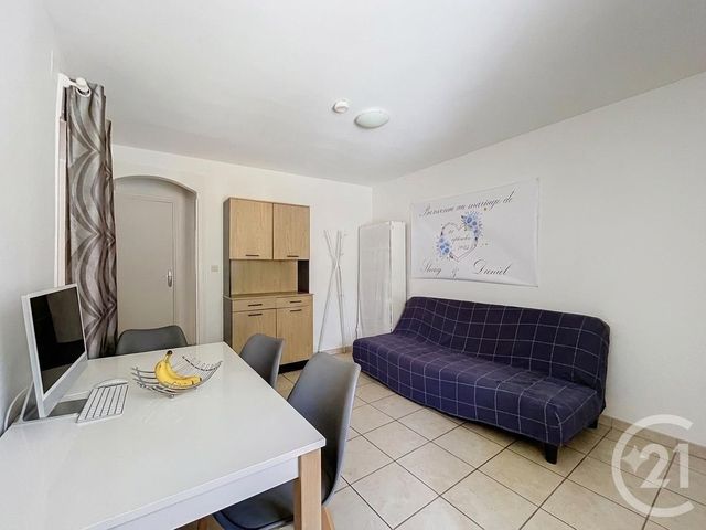 Appartement à vendre - 2 pièces - 30.0 m2 - LIEUSAINT - 77 - ILE-DE-FRANCE - Century 21 Cerim