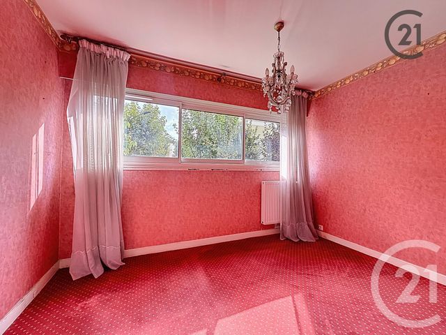 Appartement F5 à vendre - 5 pièces - 85.83 m2 - COMBS LA VILLE - 77 - ILE-DE-FRANCE - Century 21 Cerim