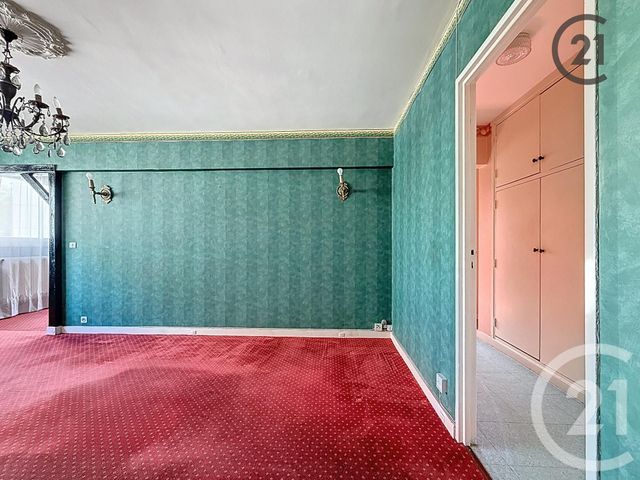 Appartement F5 à vendre - 5 pièces - 85.83 m2 - COMBS LA VILLE - 77 - ILE-DE-FRANCE - Century 21 Cerim