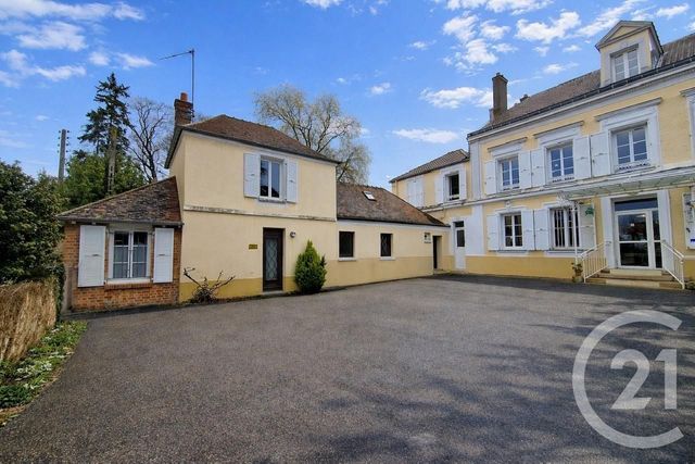 Appartement F3 à vendre - 3 pièces - 54.5 m2 - MOISSY CRAMAYEL - 77 - ILE-DE-FRANCE - Century 21 Cerim