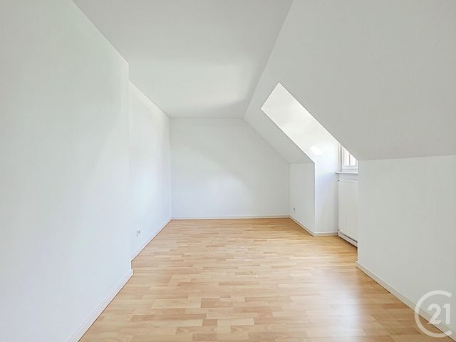 maison à vendre - 5 pièces - 103.77 m2 - COMBS LA VILLE - 77 - ILE-DE-FRANCE - Century 21 Cerim