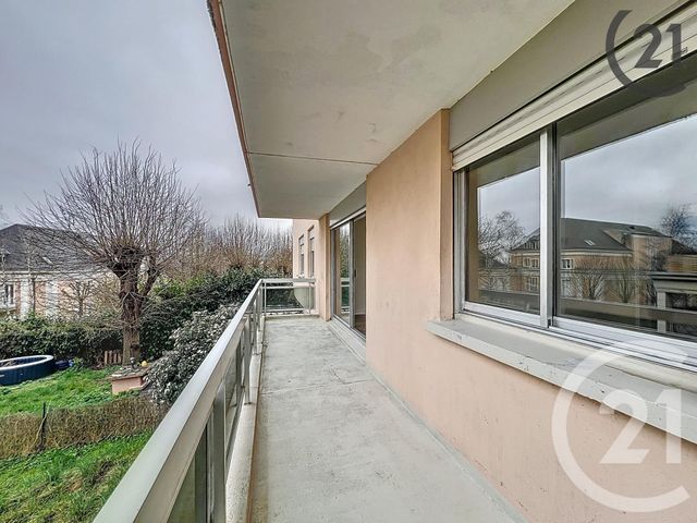 Appartement F1 à louer - 1 pièce - 30.92 m2 - MELUN - 77 - ILE-DE-FRANCE - Century 21 Cerim
