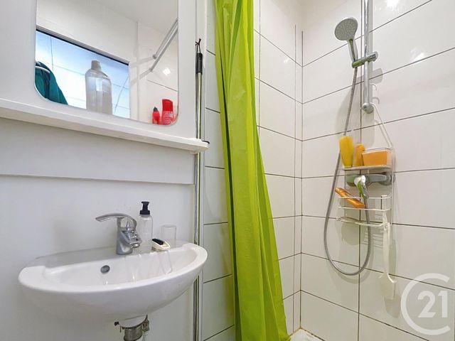 Appartement à vendre - 2 pièces - 25.0 m2 - LIEUSAINT - 77 - ILE-DE-FRANCE - Century 21 Cerim