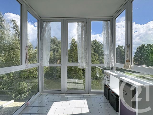 Appartement F2 bis à vendre - 2 pièces - 55.21 m2 - MOISSY CRAMAYEL - 77 - ILE-DE-FRANCE - Century 21 Cerim