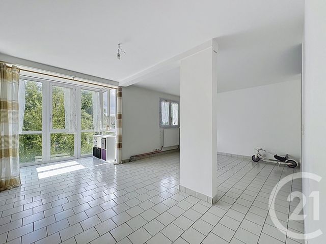 Appartement F2 bis à vendre - 2 pièces - 55.21 m2 - MOISSY CRAMAYEL - 77 - ILE-DE-FRANCE - Century 21 Cerim