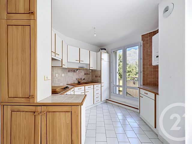 Appartement F2 bis à vendre - 2 pièces - 55.21 m2 - MOISSY CRAMAYEL - 77 - ILE-DE-FRANCE - Century 21 Cerim