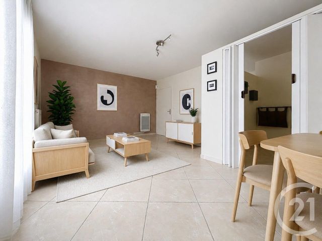 Appartement F1 bis à vendre - 2 pièces - 37.09 m2 - MOISSY CRAMAYEL - 77 - ILE-DE-FRANCE - Century 21 Cerim