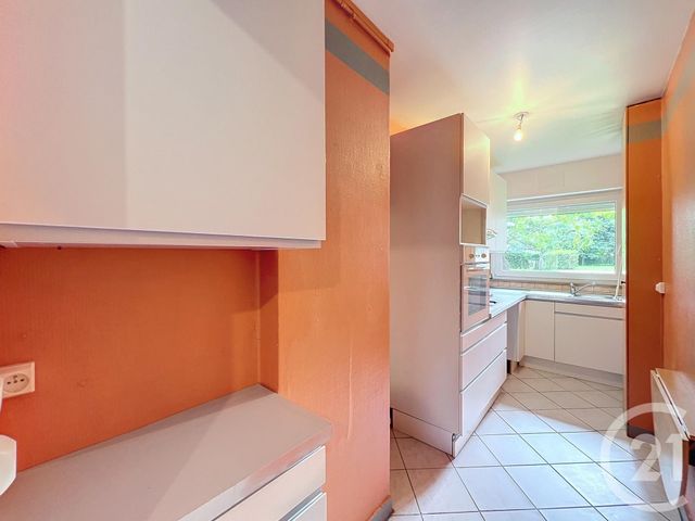 Appartement à louer - 3 pièces - 60.78 m2 - LE MEE SUR SEINE - 77 - ILE-DE-FRANCE - Century 21 Cerim