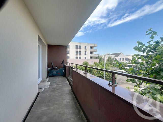 Appartement à louer - 2 pièces - 40.4 m2 - MOISSY CRAMAYEL - 77 - ILE-DE-FRANCE - Century 21 Cerim