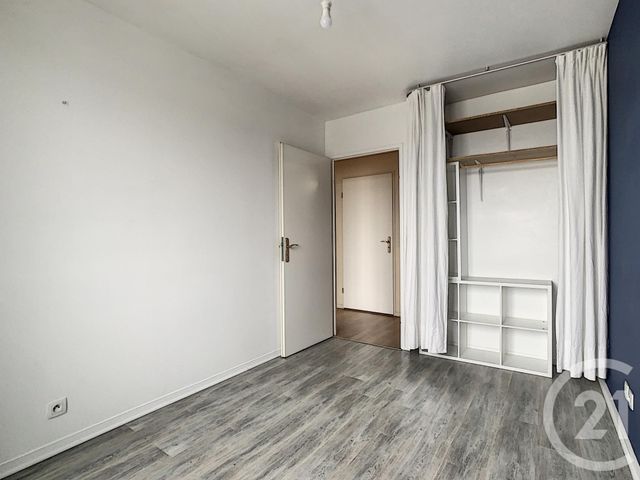 Appartement T3 à louer - 3 pièces - 63.05 m2 - SAVIGNY LE TEMPLE - 77 - ILE-DE-FRANCE - Century 21 Cerim