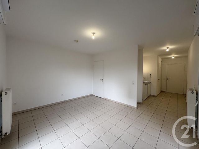 Appartement T1 à louer - 1 pièce - 31.01 m2 - MELUN - 77 - ILE-DE-FRANCE - Century 21 Cerim