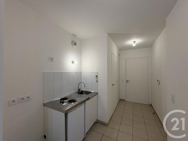 Appartement T1 à louer - 1 pièce - 31.01 m2 - MELUN - 77 - ILE-DE-FRANCE - Century 21 Cerim