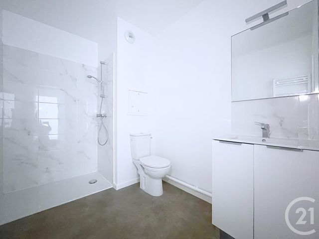 Appartement F1 à vendre - 1 pièce - 27.37 m2 - SAVIGNY LE TEMPLE - 77 - ILE-DE-FRANCE - Century 21 Cerim