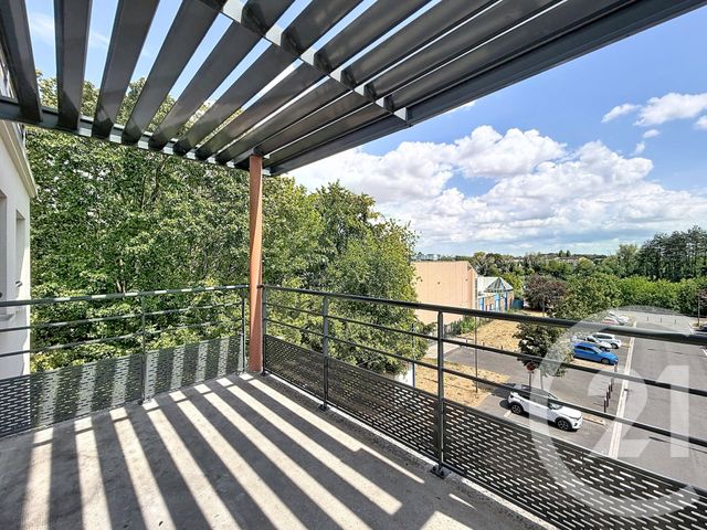 Appartement F3 à vendre - 3 pièces - 56.68 m2 - SAVIGNY LE TEMPLE - 77 - ILE-DE-FRANCE - Century 21 Cerim