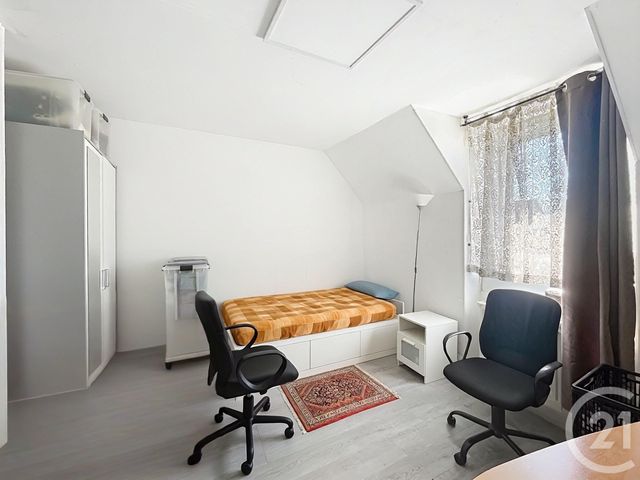 maison à vendre - 7 pièces - 138.13 m2 - SAVIGNY LE TEMPLE - 77 - ILE-DE-FRANCE - Century 21 Cerim