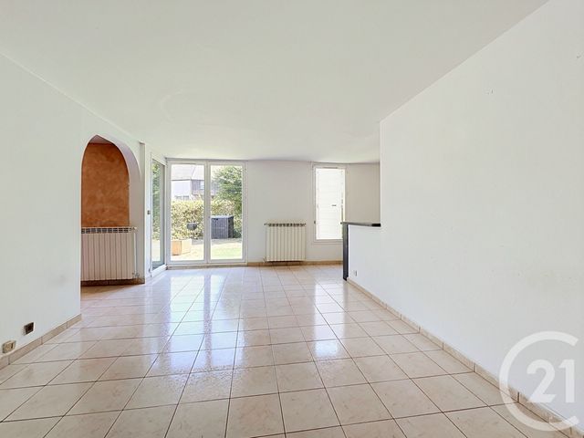 Appartement F5 à vendre - 5 pièces - 96.57 m2 - NANDY - 77 - ILE-DE-FRANCE - Century 21 Cerim