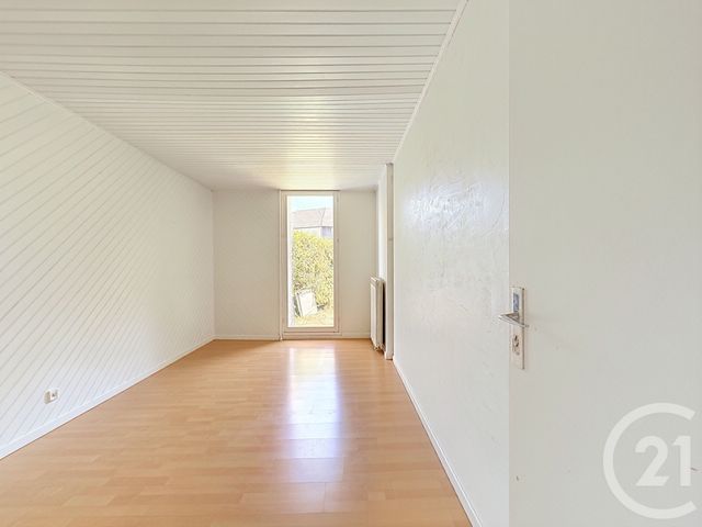 Appartement F5 à vendre - 5 pièces - 96.57 m2 - NANDY - 77 - ILE-DE-FRANCE - Century 21 Cerim