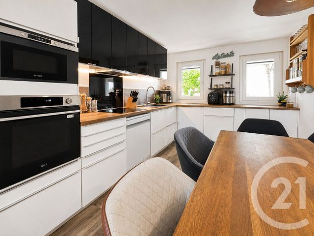 maison à vendre - 5 pièces - 93.0 m2 - MOISSY CRAMAYEL - 77 - ILE-DE-FRANCE - Century 21 Cerim