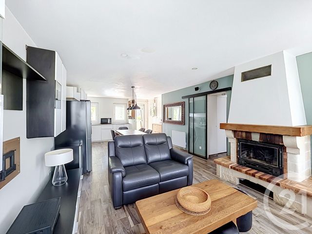 maison à vendre - 5 pièces - 93.0 m2 - MOISSY CRAMAYEL - 77 - ILE-DE-FRANCE - Century 21 Cerim
