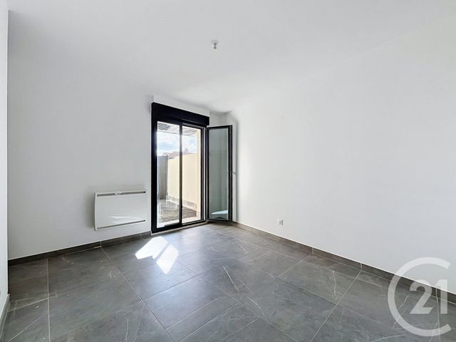 Appartement T2 à louer - 2 pièces - 36.95 m2 - VERT ST DENIS - 77 - ILE-DE-FRANCE - Century 21 Cerim